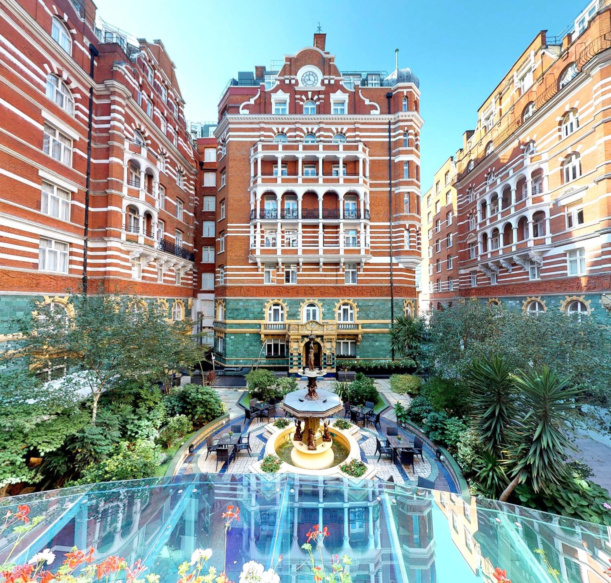 セント ジェームス コート ア タージ ホテル ロンドン エクステリア 写真